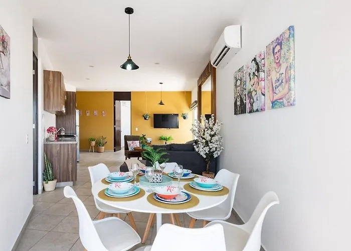 Apartamento Primer Piso , 3 Recamaras+2.5 Baños +alberca Cabo San Lucas